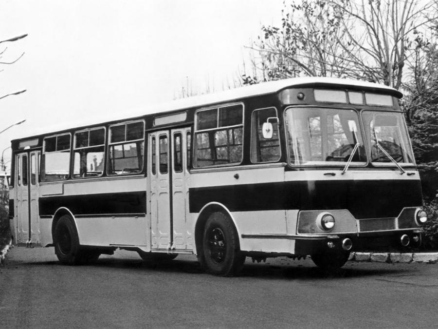 ЛиАЗ-677 '1968